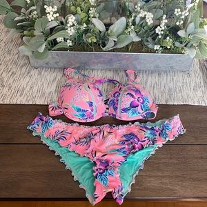 Ruffle Trim Push-up Bikini Top and Cheeky Bottom